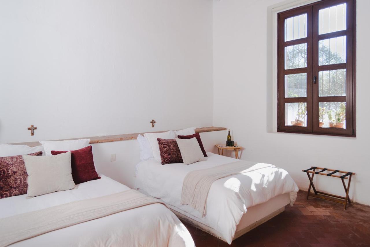 Puerta Del Lobo Villa Querétaro Habitación foto