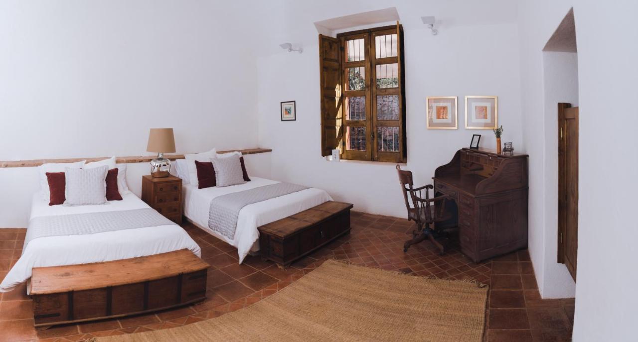 Puerta Del Lobo Villa Querétaro Habitación foto